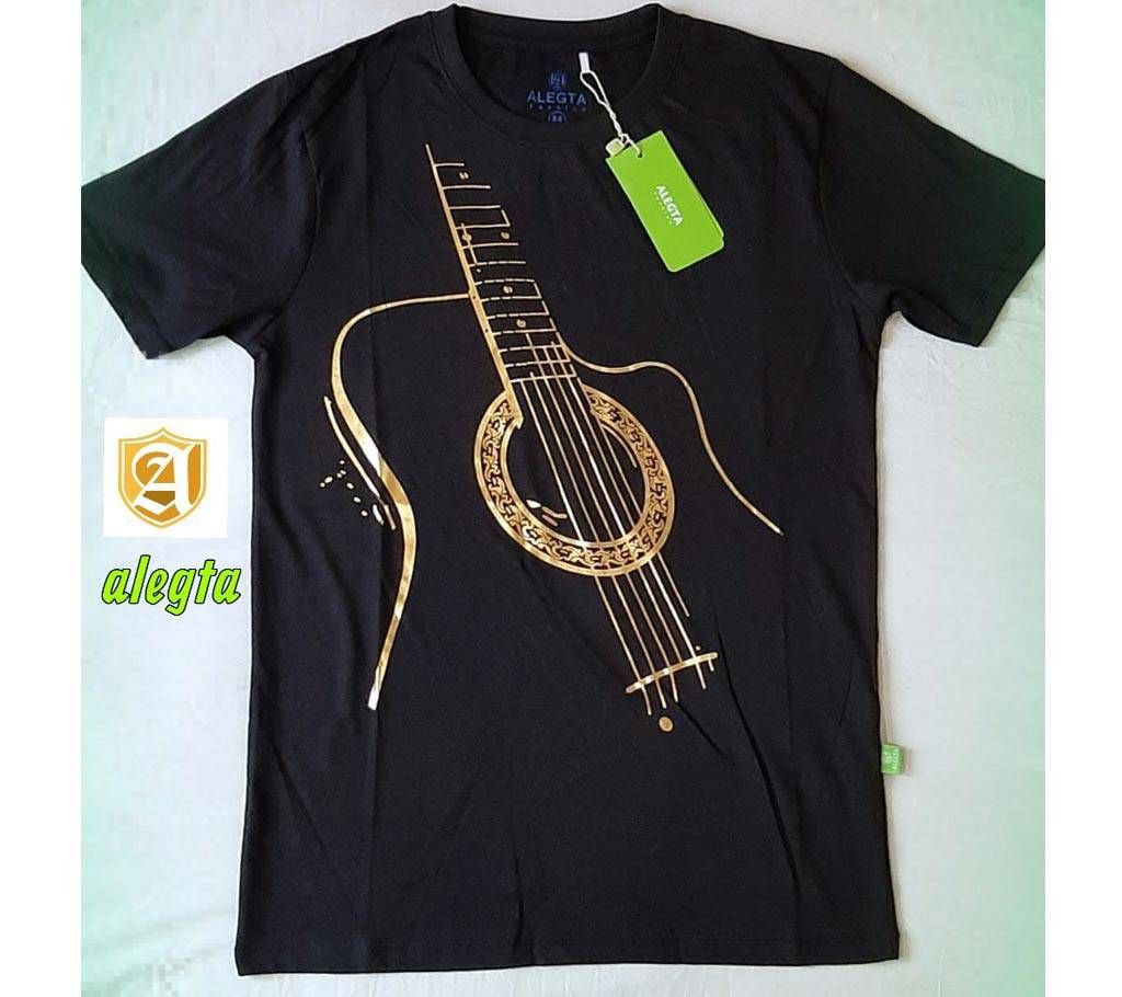 Golden guitar print mens T.T-shirt