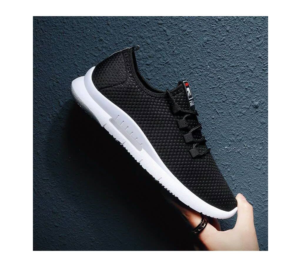 Sports shoe for men