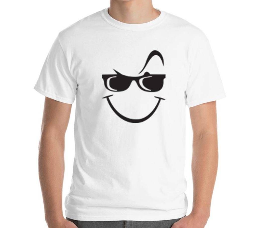 Sunglass in Smile T-Shirt for Man.