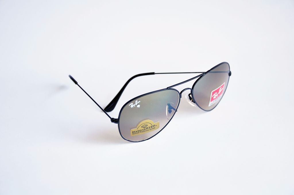 RAY BAN Mens Sunglass (Replica)