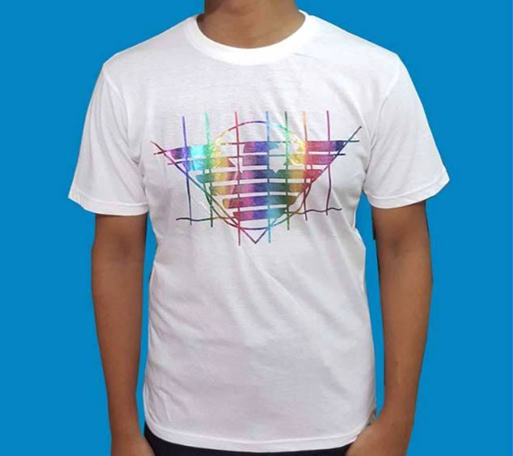 GENT'S PRINTED, WHITE FINE-COTTON SHORT-SLEEVE T-SHIRT.