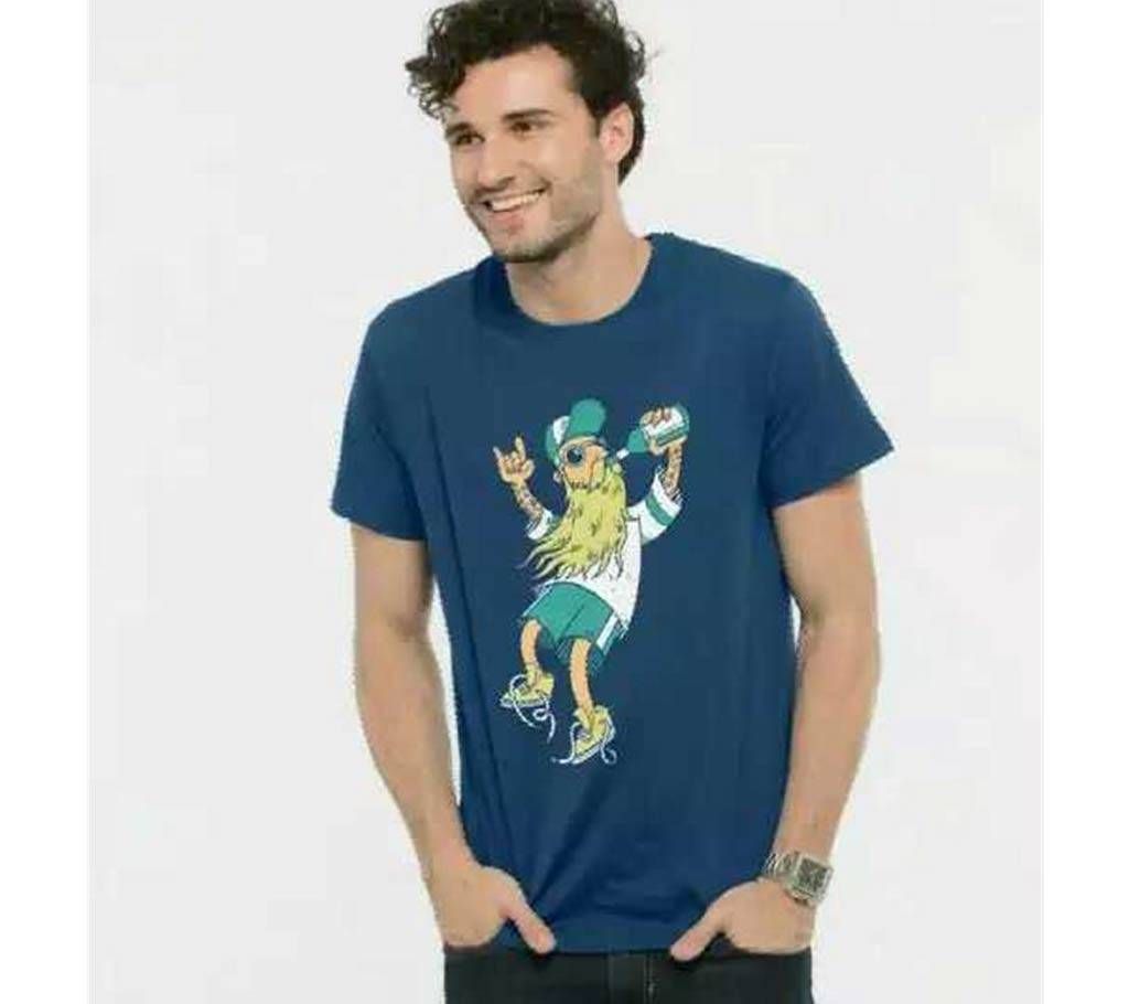 DJ dancing  Menz Round Neck T-Shirt