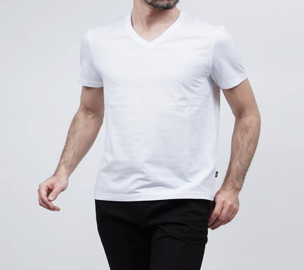 ESSENTIAL PLAIN T - SHIRTS