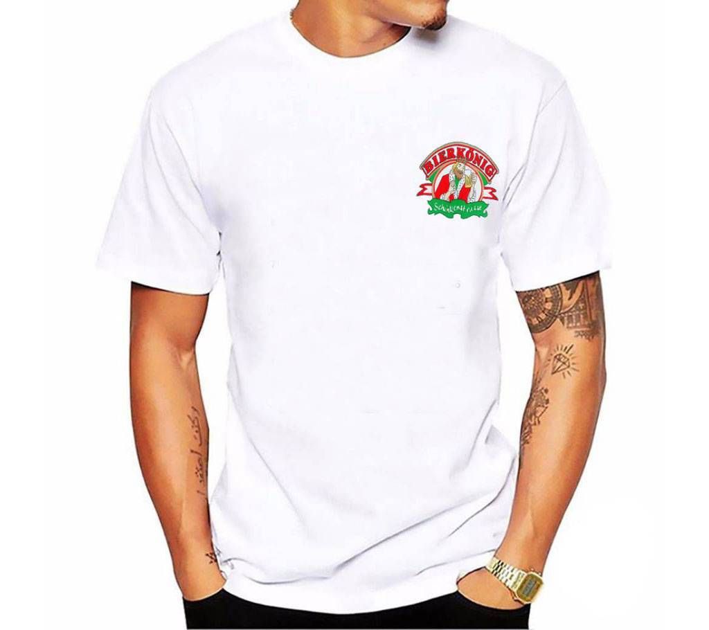 T-shFashionable T-shirt