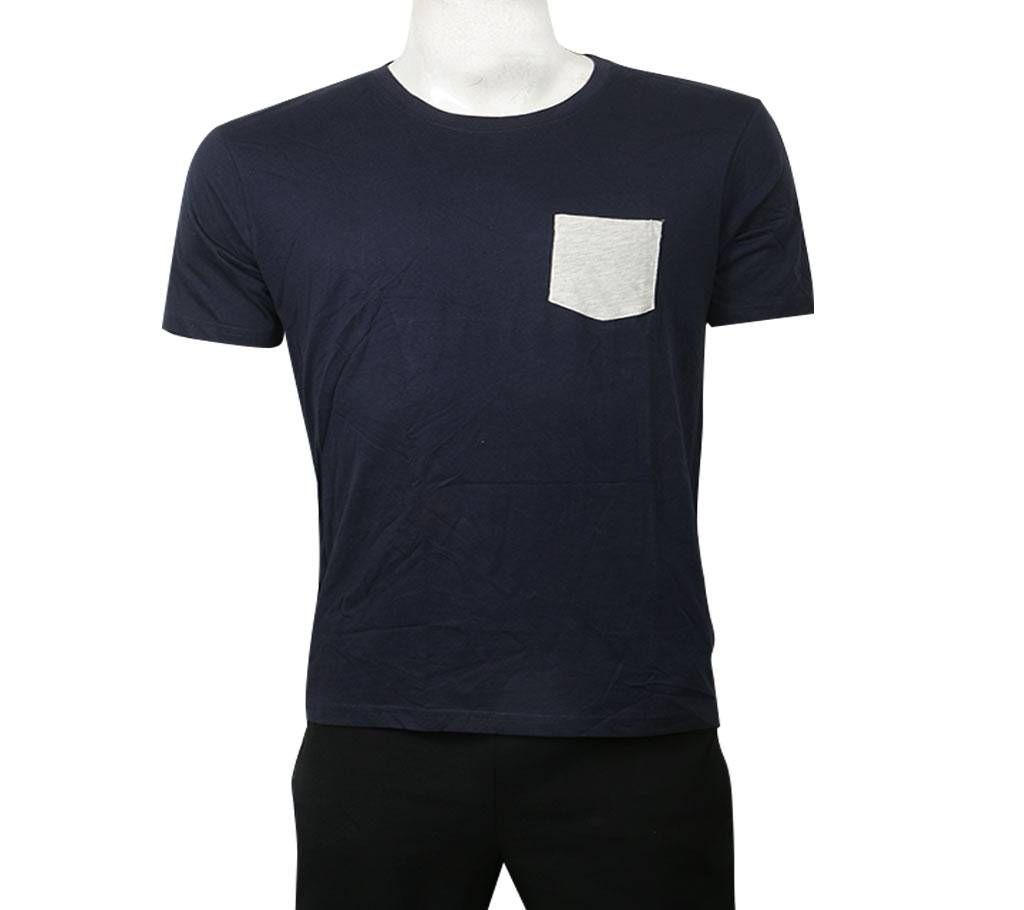 Gents cotton half sleeve T- Shirt with Contrast Pocket