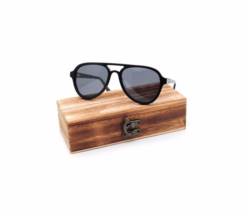 Polarized fashion Black Colour Sunglasses For Men