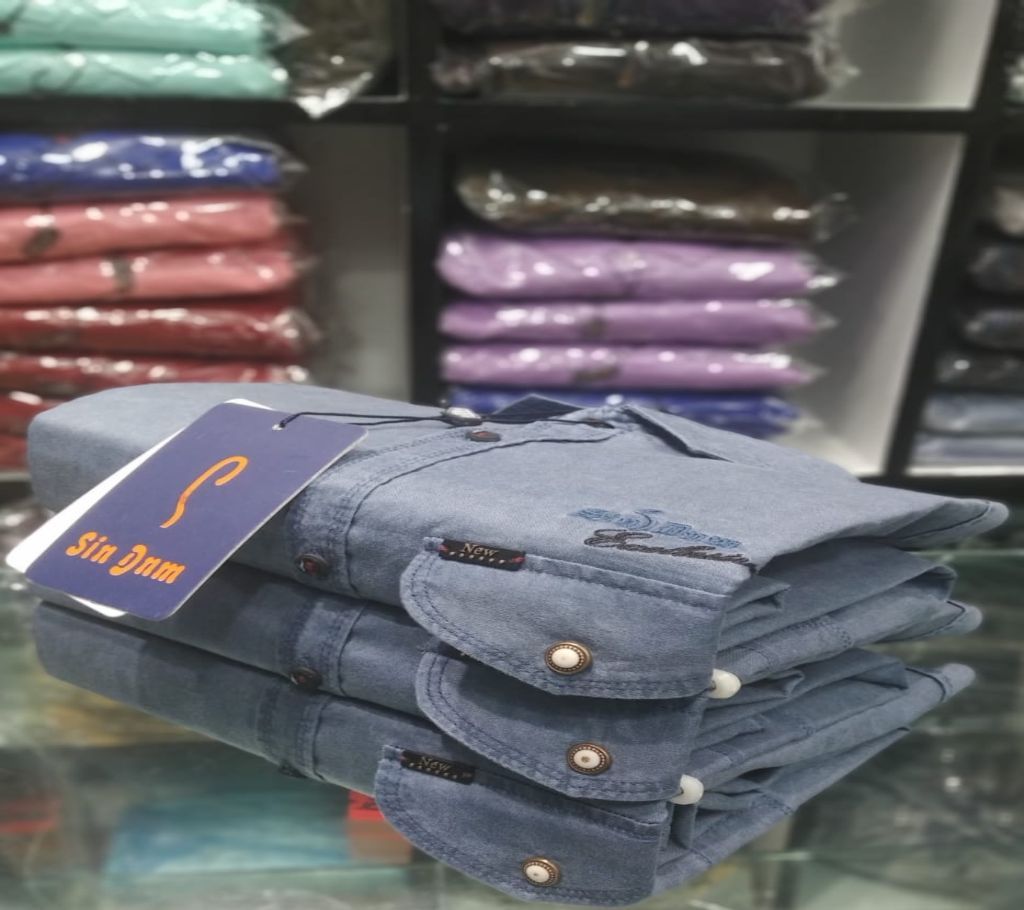 Mans Navy Blue Casual Shirt)