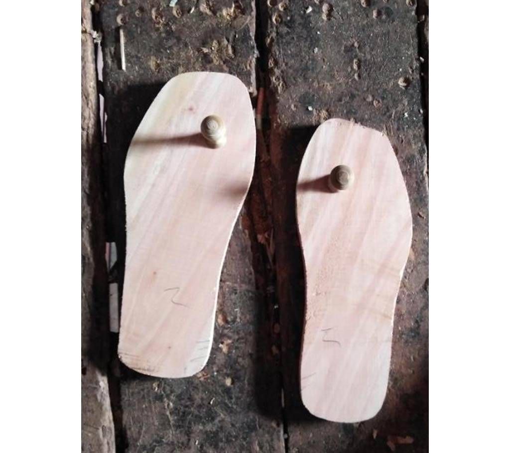 wooden sandle
