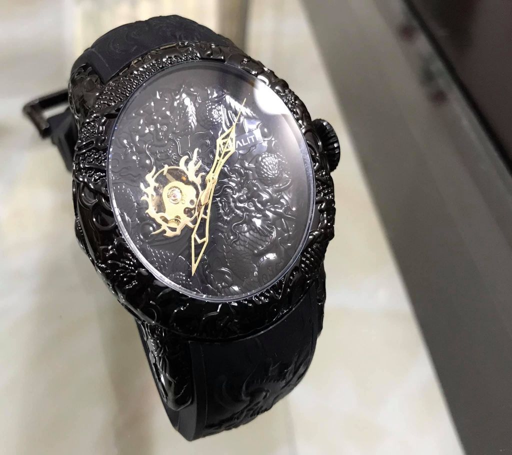 Megalith Dragon Sculpture Automatic watch
