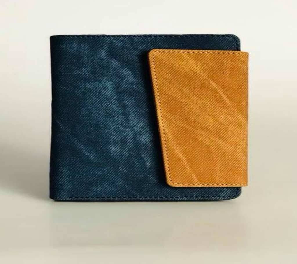 The Signature Bi fold Trendy Wallet