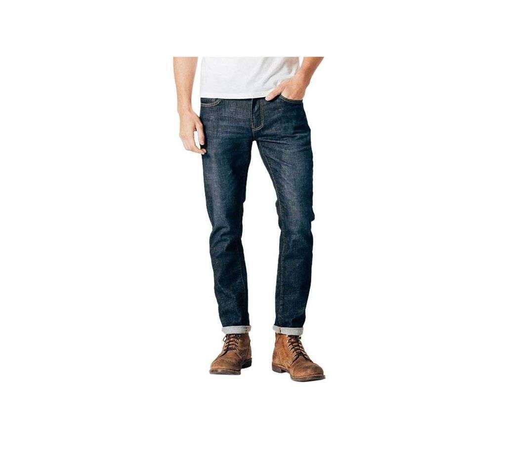 Young Fashion Men With Blue Jeans