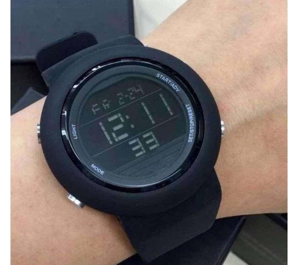 Elegant and luxurious waterproof sports watch for men