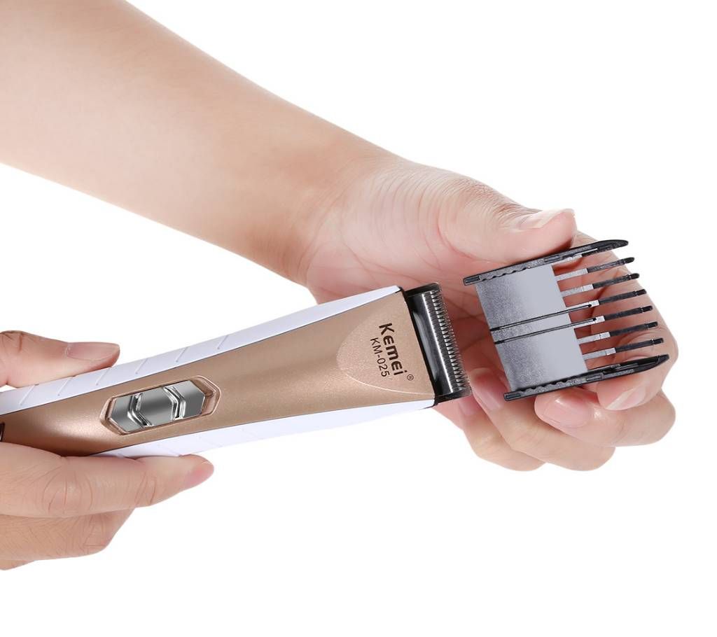 KEMEI KM-025 Shaver and Trimmer