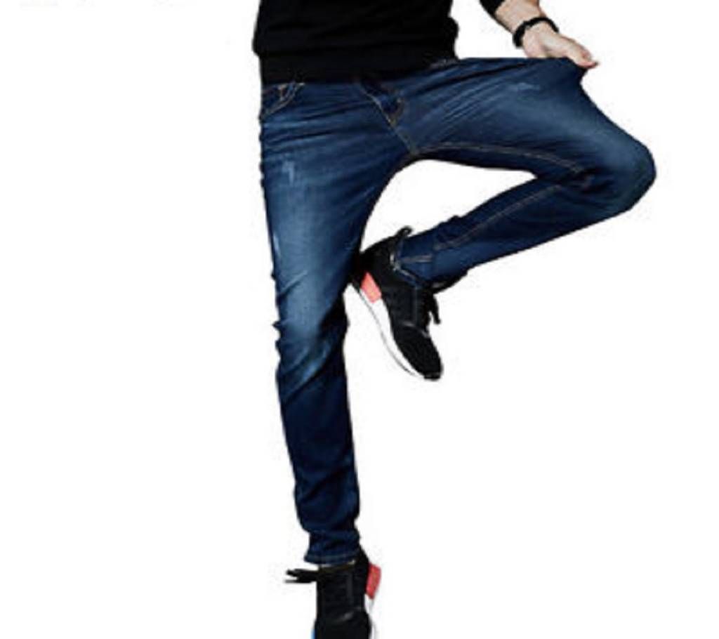 Narrow Fit Jeans Pant 
