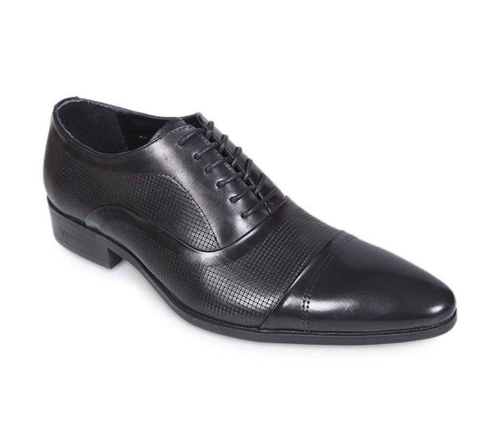 Venturini Men's Black Embossed Leather Casual Shoe

