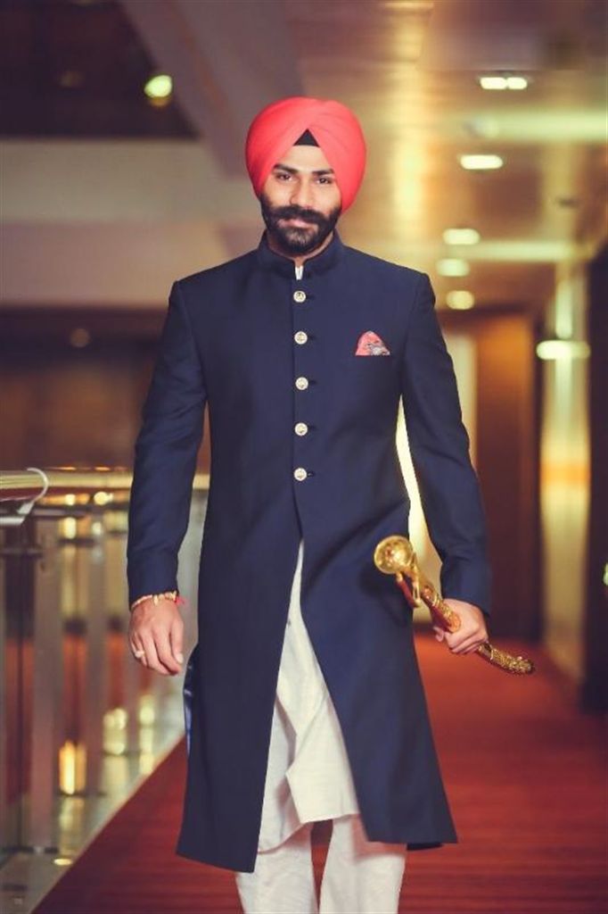Custom made achkan/sherwani