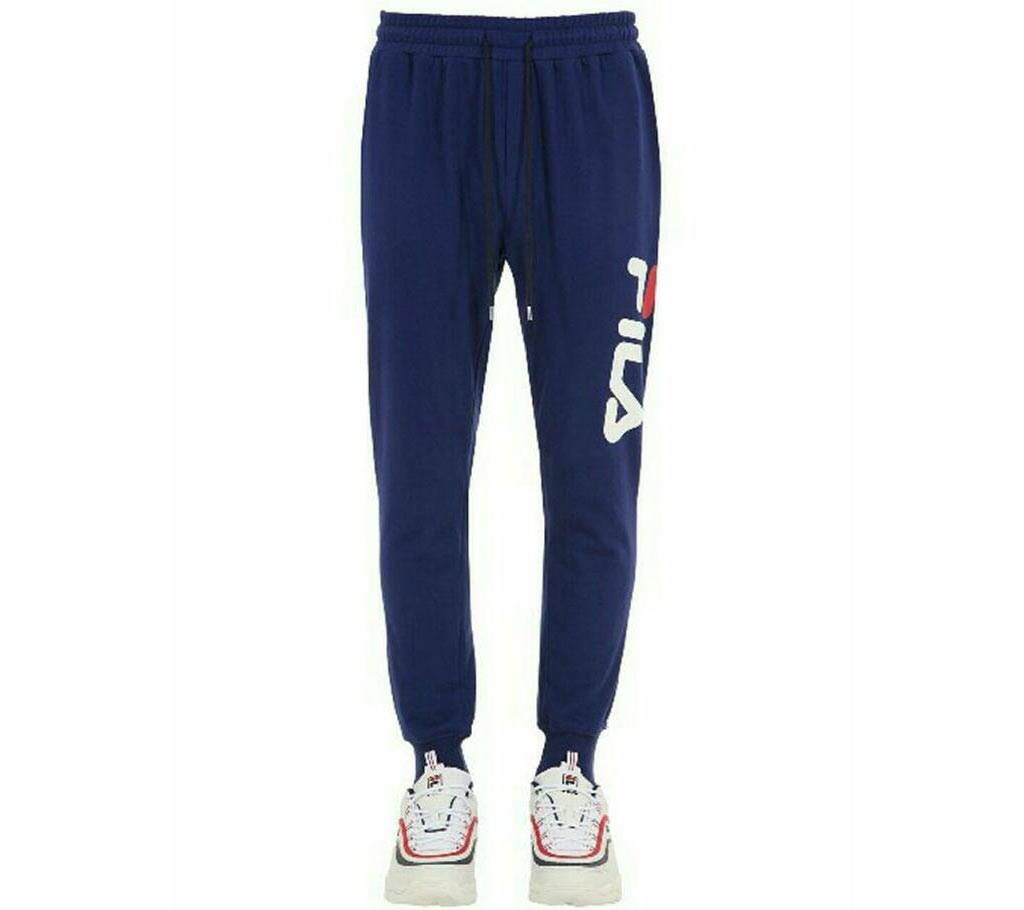 mans sweatpant