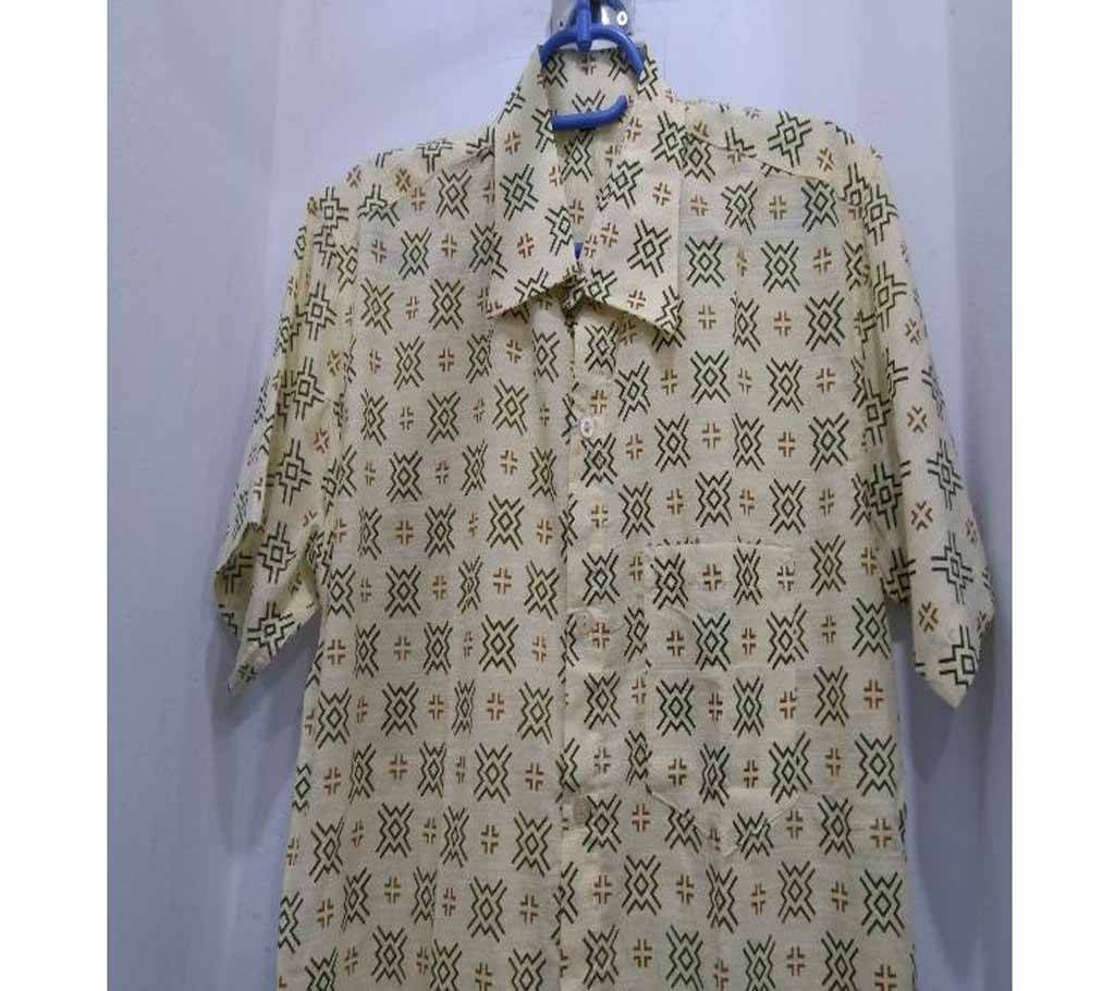Cotton printed off white half sleeve shirt