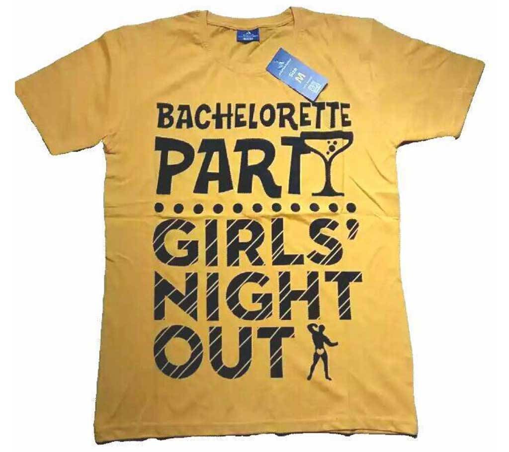 Party Girls Night Out Men's Round Neck T-Shirt