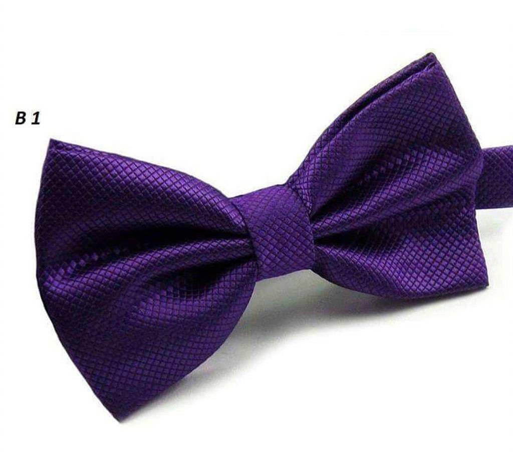 Bow tie with pocket square