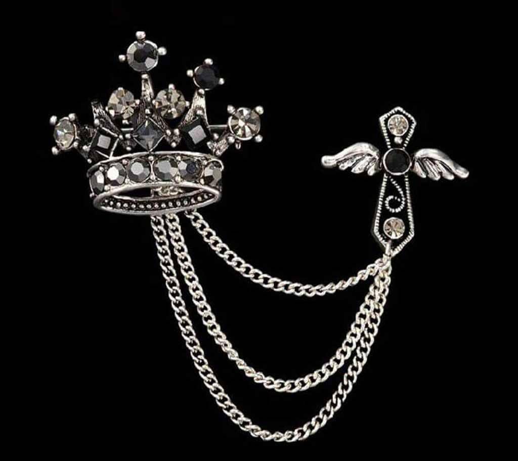 Crown shaped brooch pin