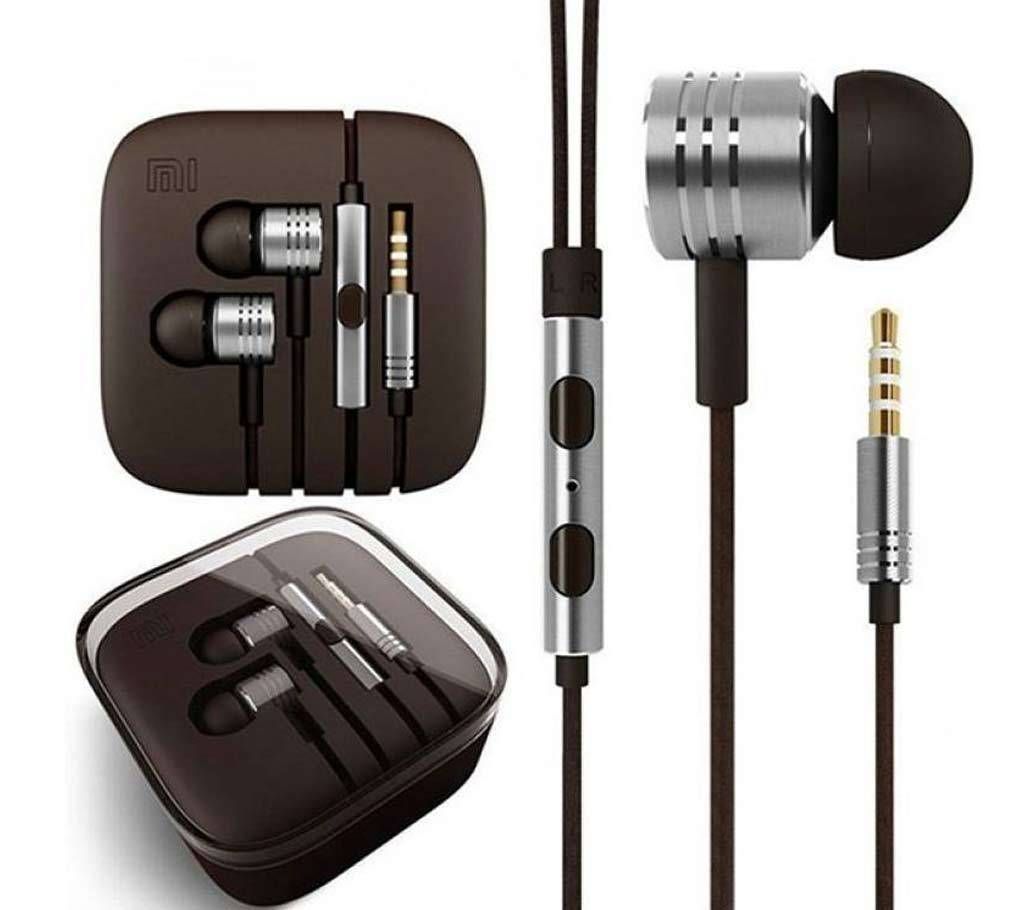 Xiaomi earphones