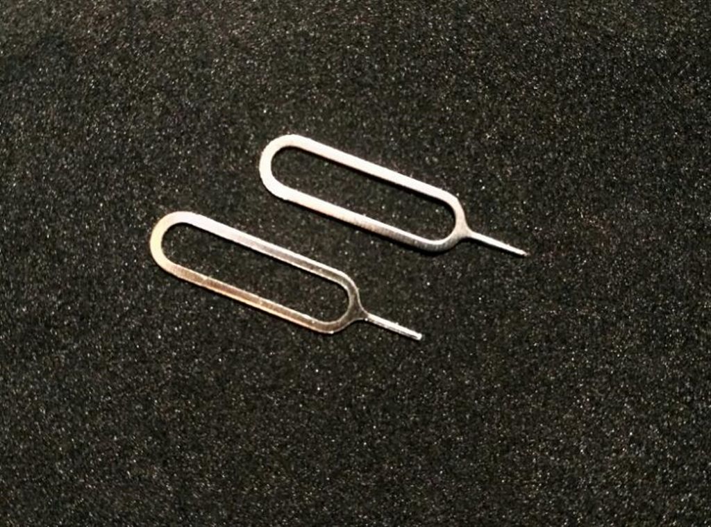 2 Pieces sim tray ejector 