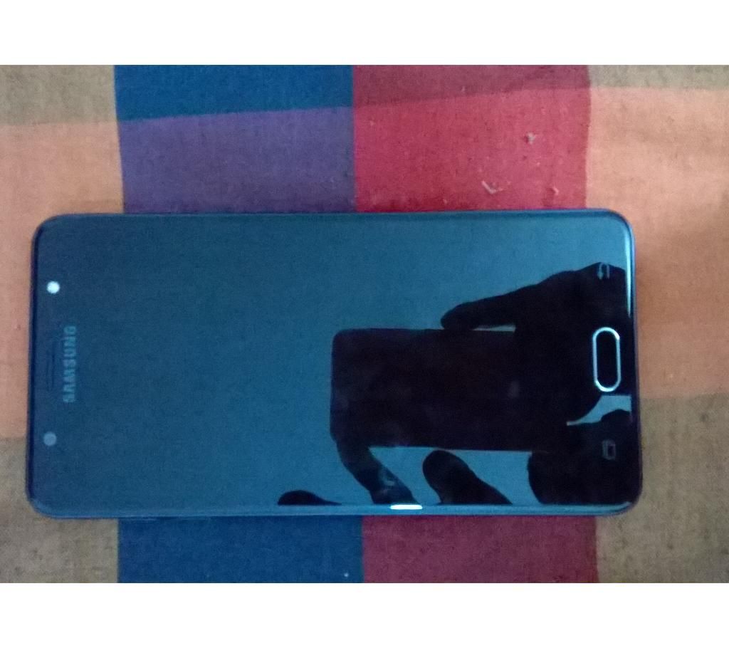 Galaxy j 7 max
