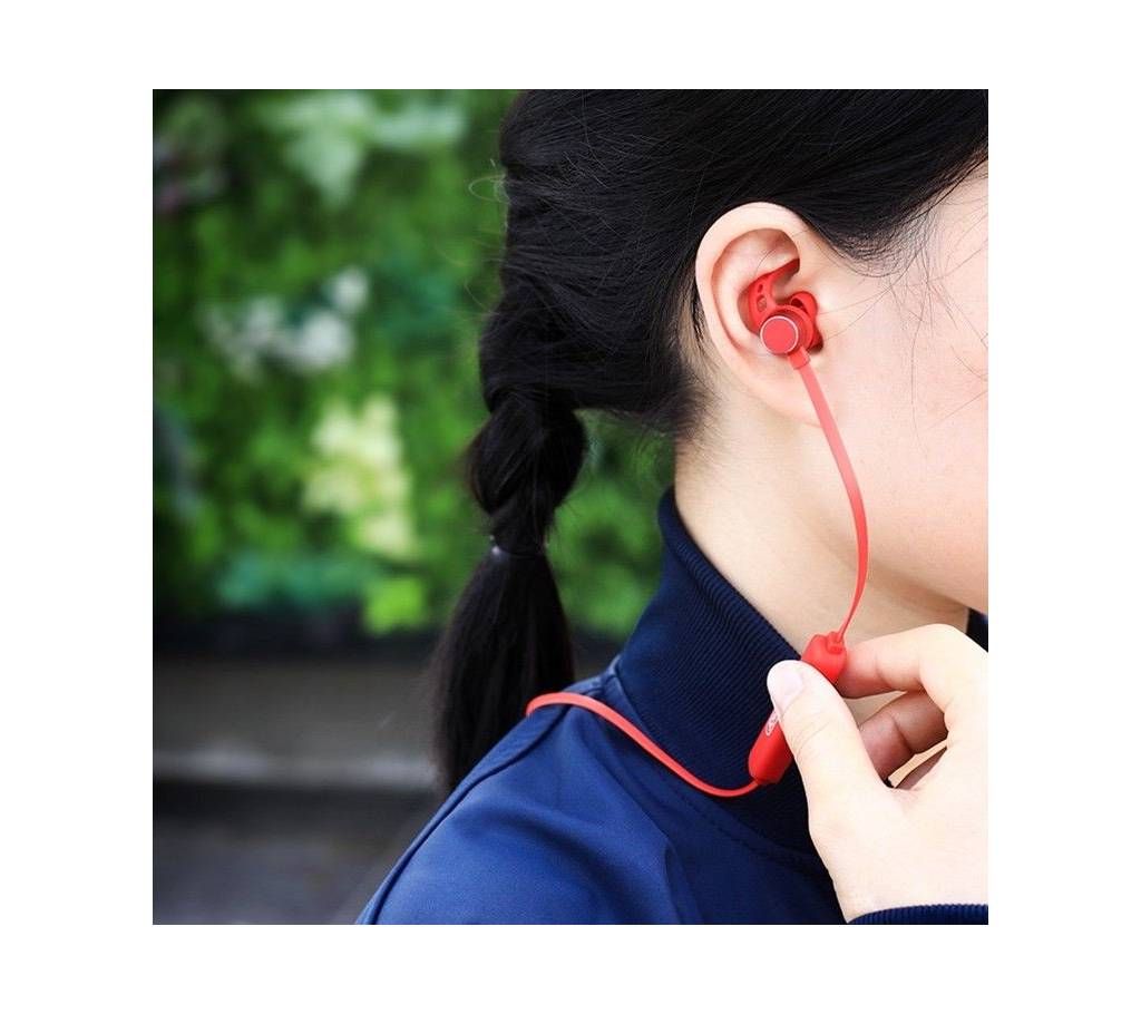 JOYROOM JR-D3 Magnetic Suction Sports Wireless Bluetooth Earphones with Mic