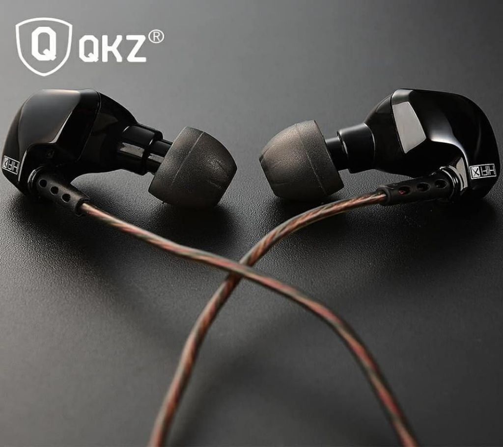 QKZ DM 200 Headphone (Black)- HBD
