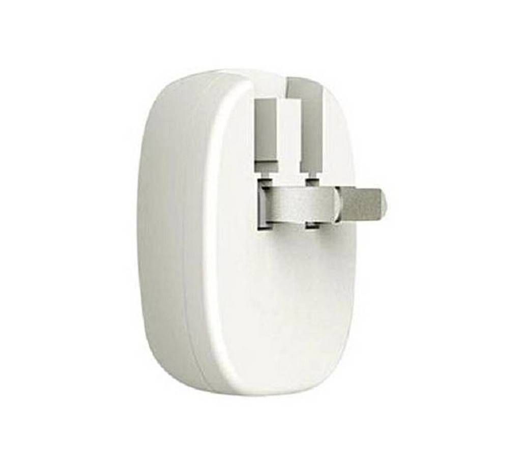 REMAX Mage Charger 2.4A - RP-U23 - White and Blue