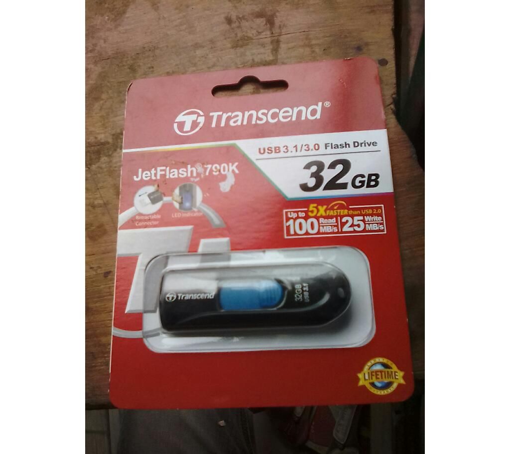 Transcend 32 GB Pendrive