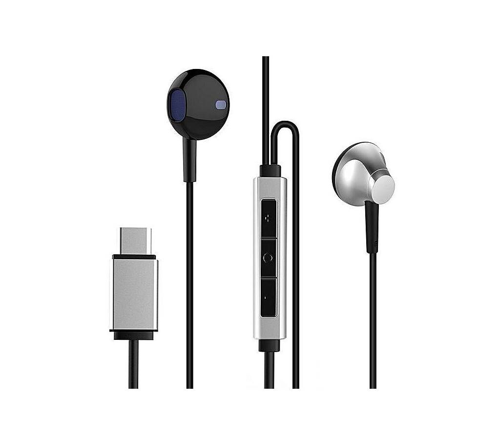 B51 -In-Ear Earphone