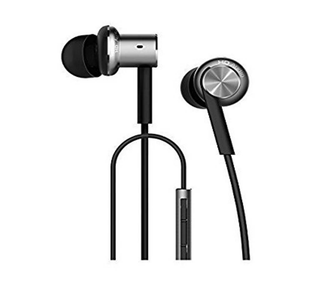 MI Iron New Earphone