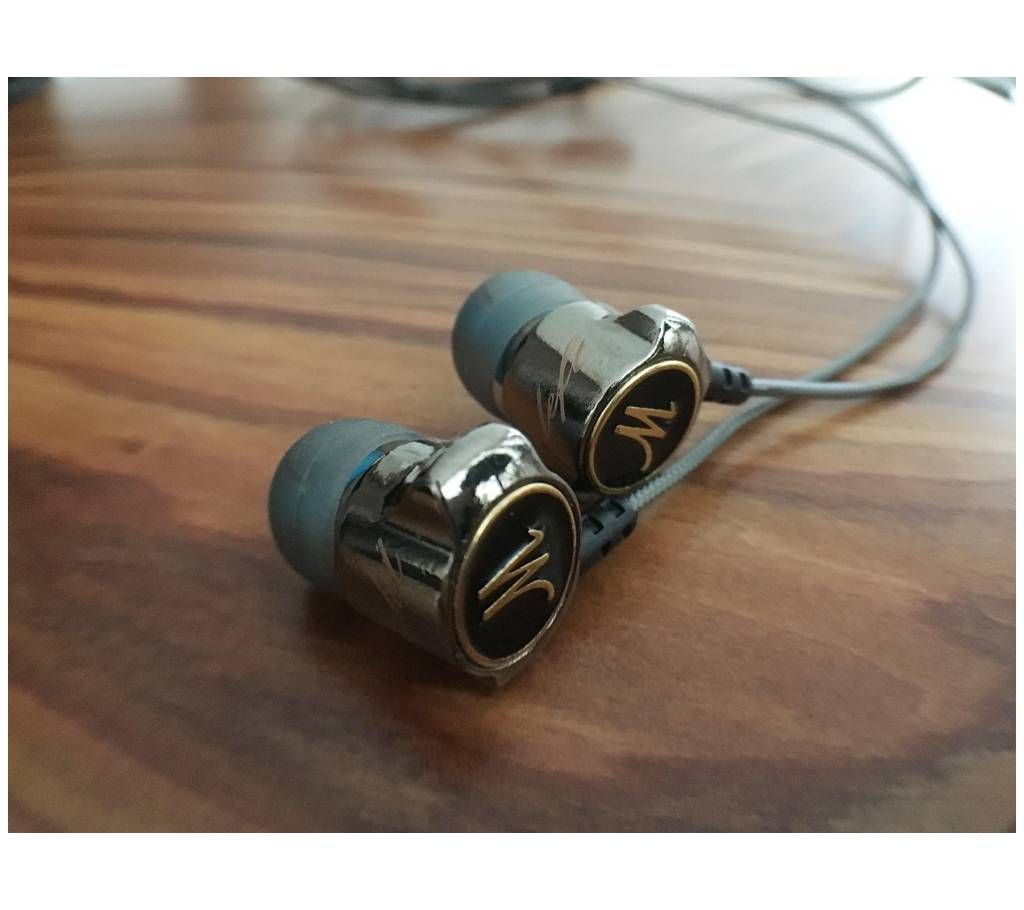 qkz dm7  erphone