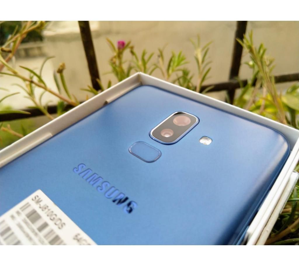 samsung j8