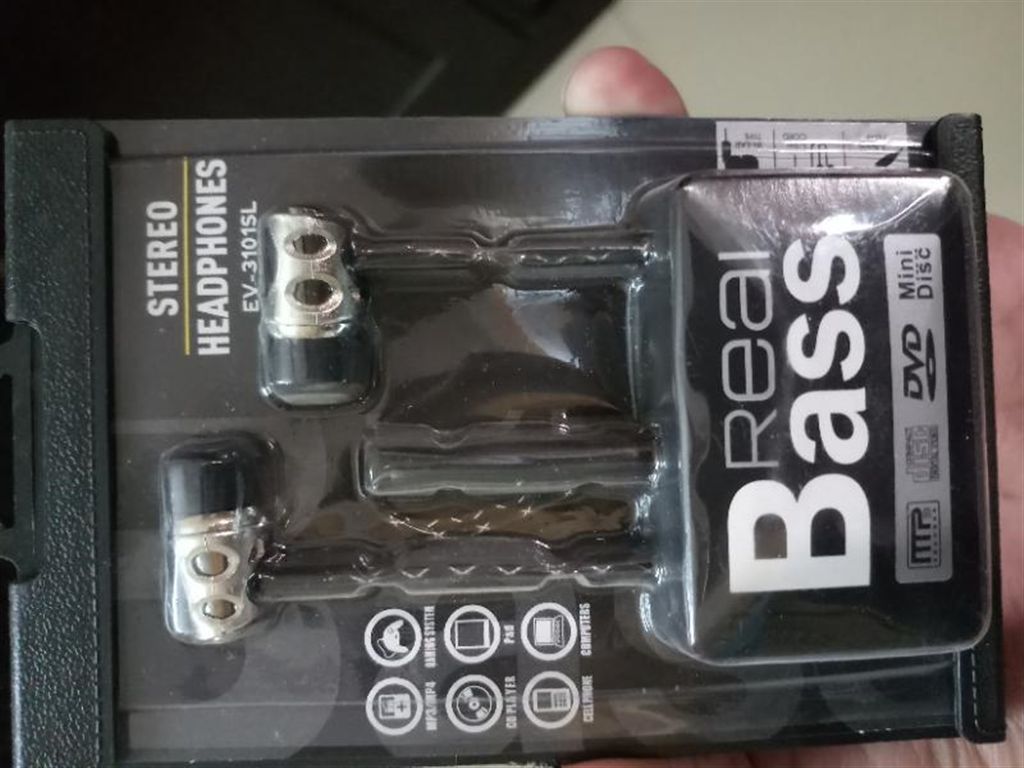 Real bass EV -3101SL Earphone - Black