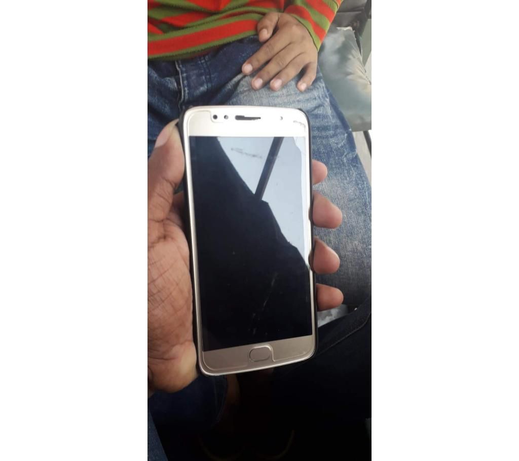 moto g5s