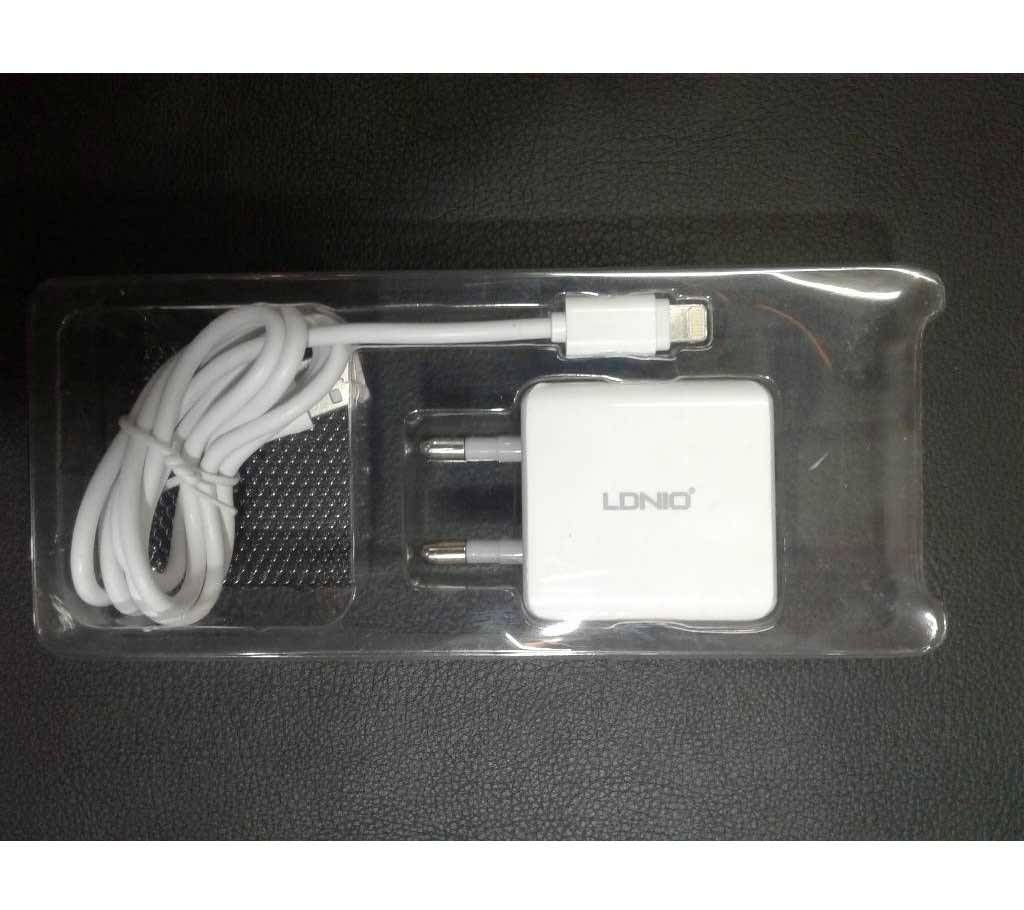 USB AC ADAPTER 2 in 1 DUAL charger
