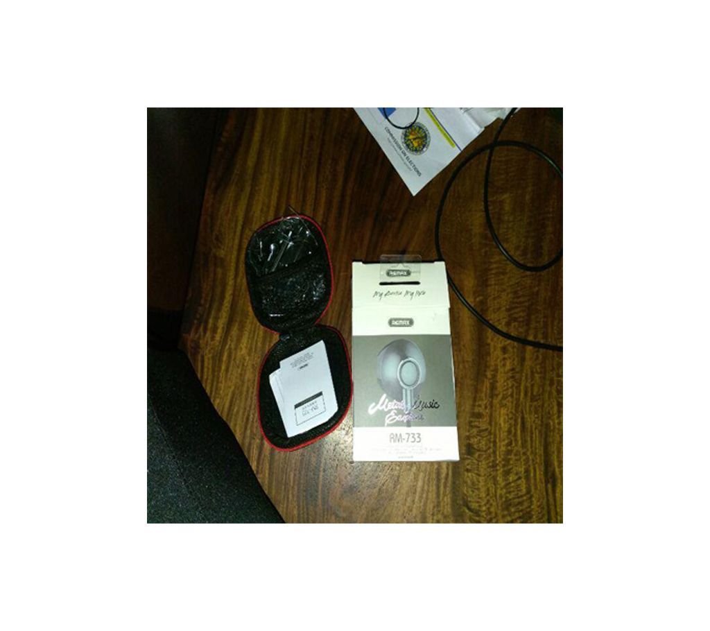 Remax RM-733 Metal Dynamic In-Ear Headphone with Mic