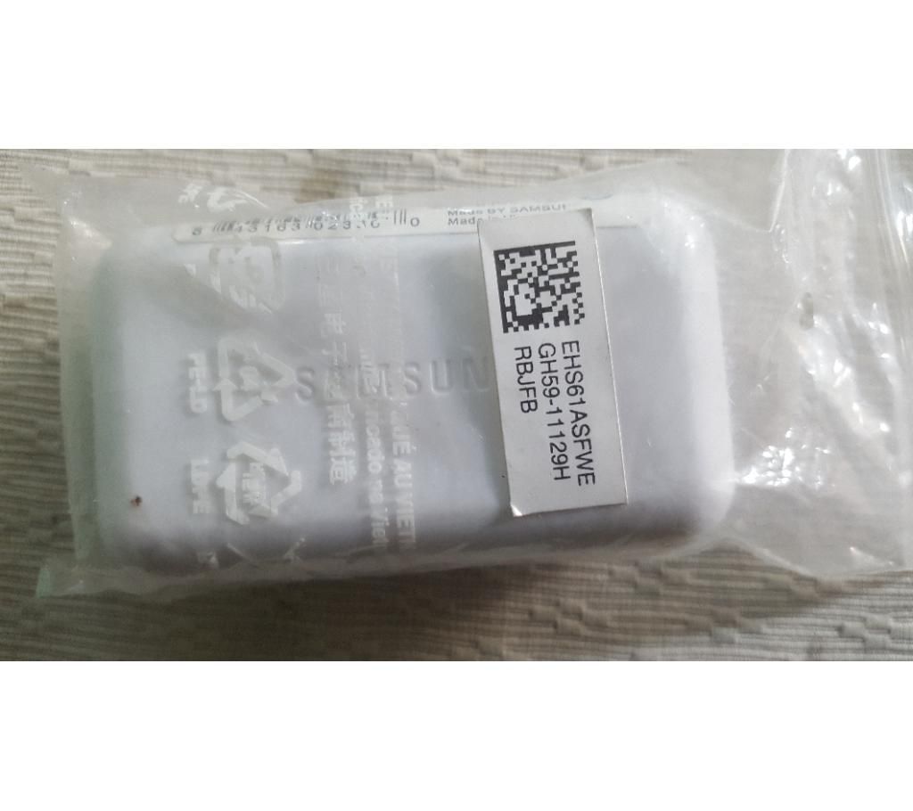 Samsung Universal  Earphones
