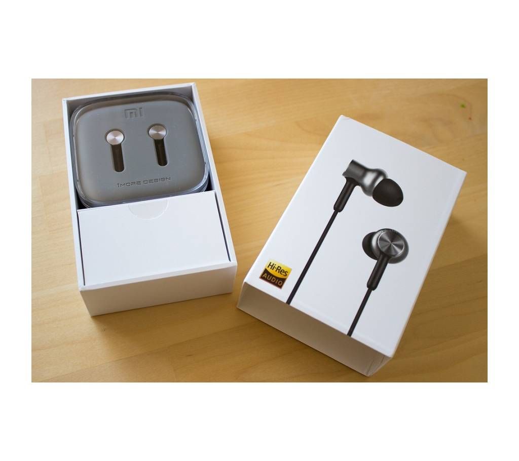 Xiaomi Iron Ring Pro HD In Ear Earphone
