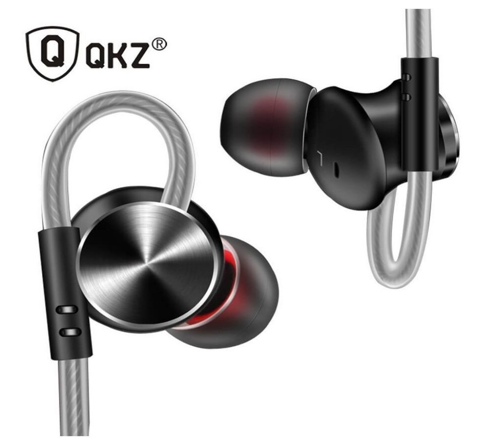 DM10 Earphone