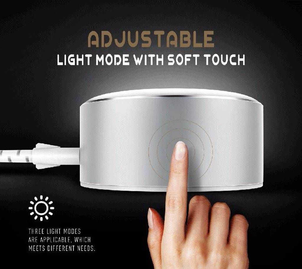 2 USB Universal Travel Adapter 