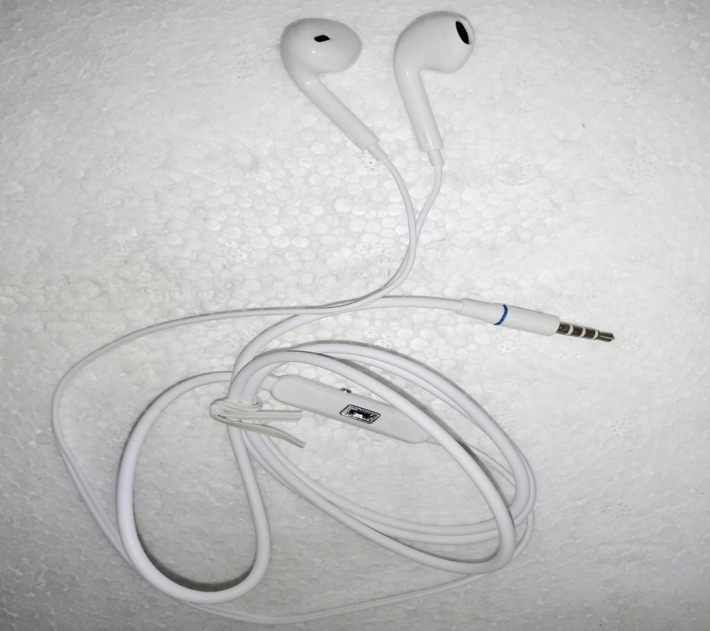 In Ear Headphone for all Phones
