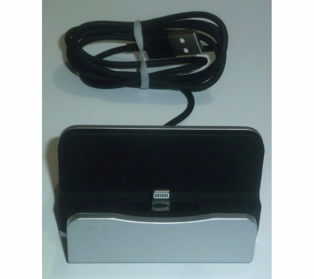 Apple iPhone Charging Docking Station