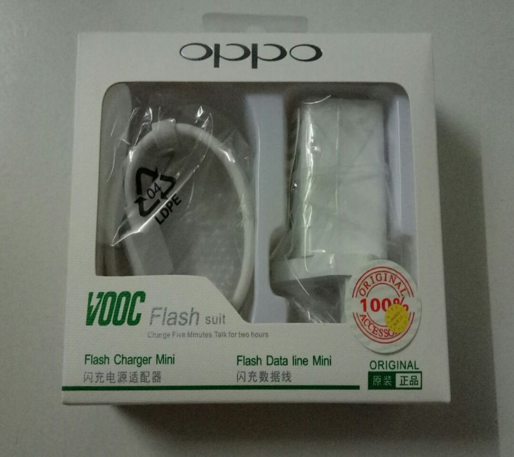 OPPO VOOC FLASH SUIT CHARGER with micro usb cable -white