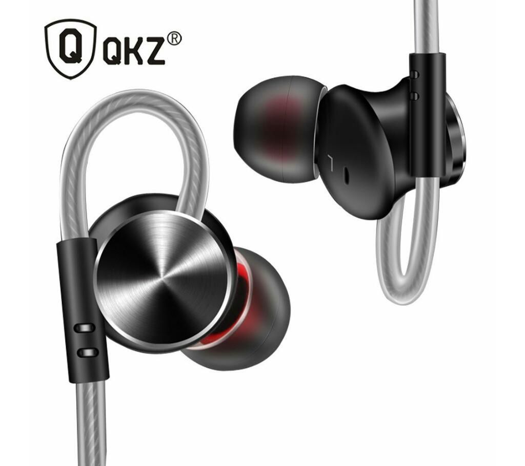 DM10