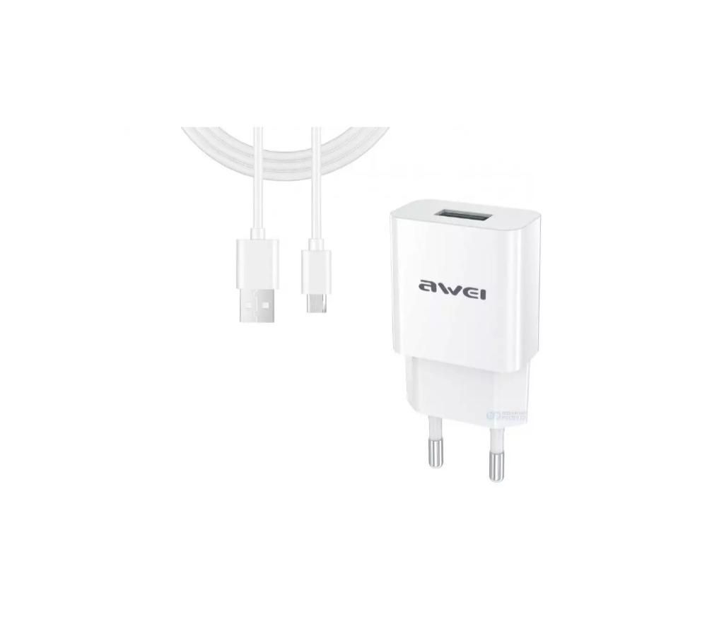 Awei charger C 810 White