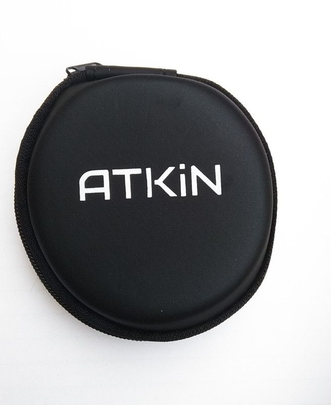 Atkin Polyresin Zipper Headphone Pouch  (Black)